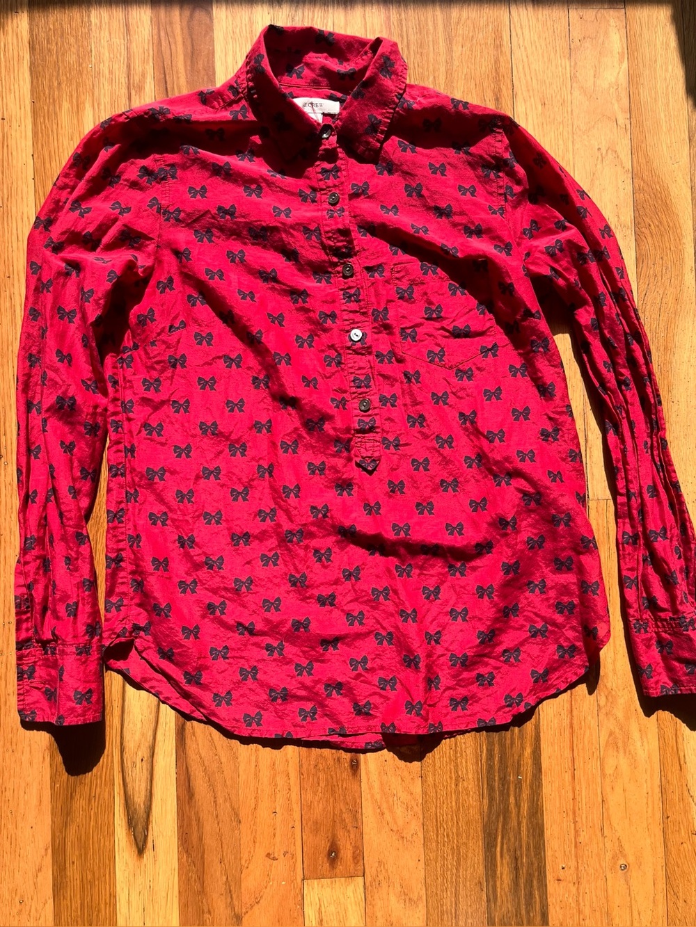 Ribbon pattern light weight shirt
